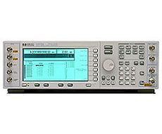 Digunakan Signal Generator AGILENT E4432B