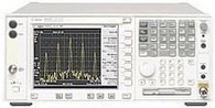 Spectrum AnalyzerAgilent yang digunakan E4448A